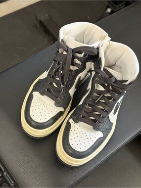 Nike Jordans Elevate
